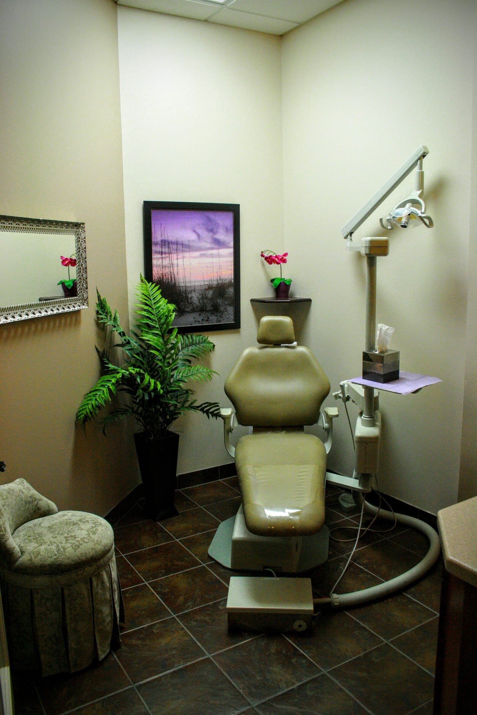 Ellerslie Road Denture Clinic (photo: Ellerslie Road Denture Clinic Inc, via Google)
