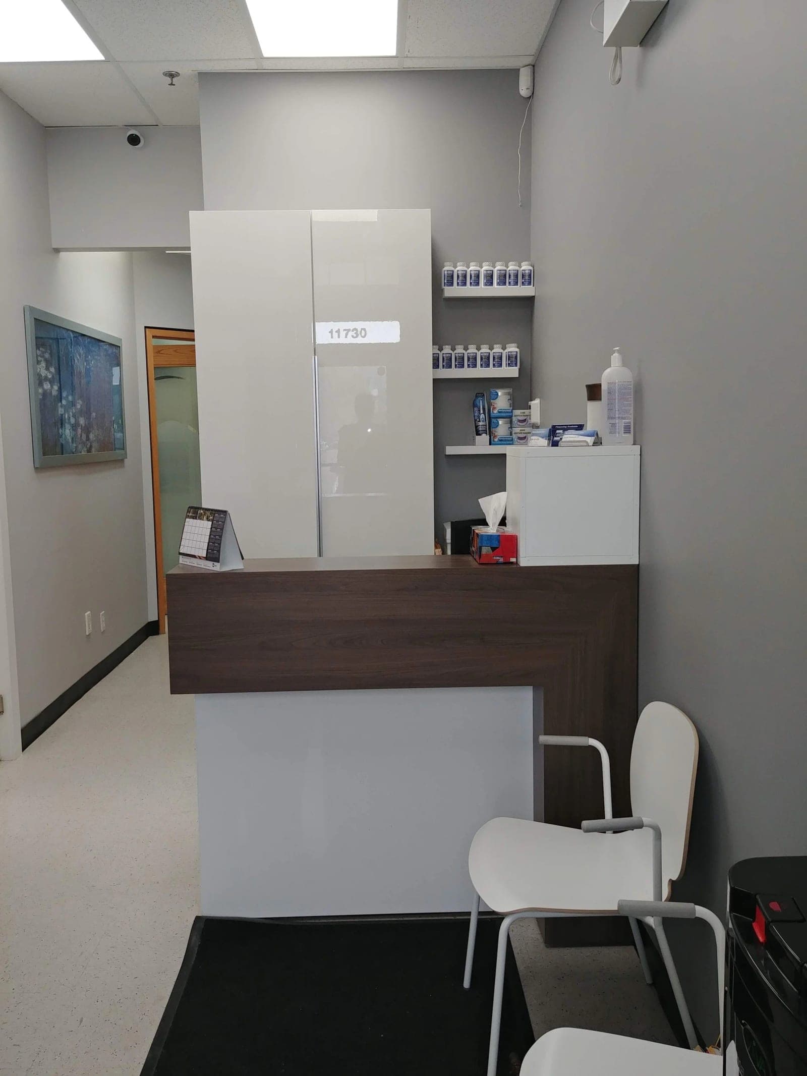 SeniorHome.ca - Burton Denture Clinic