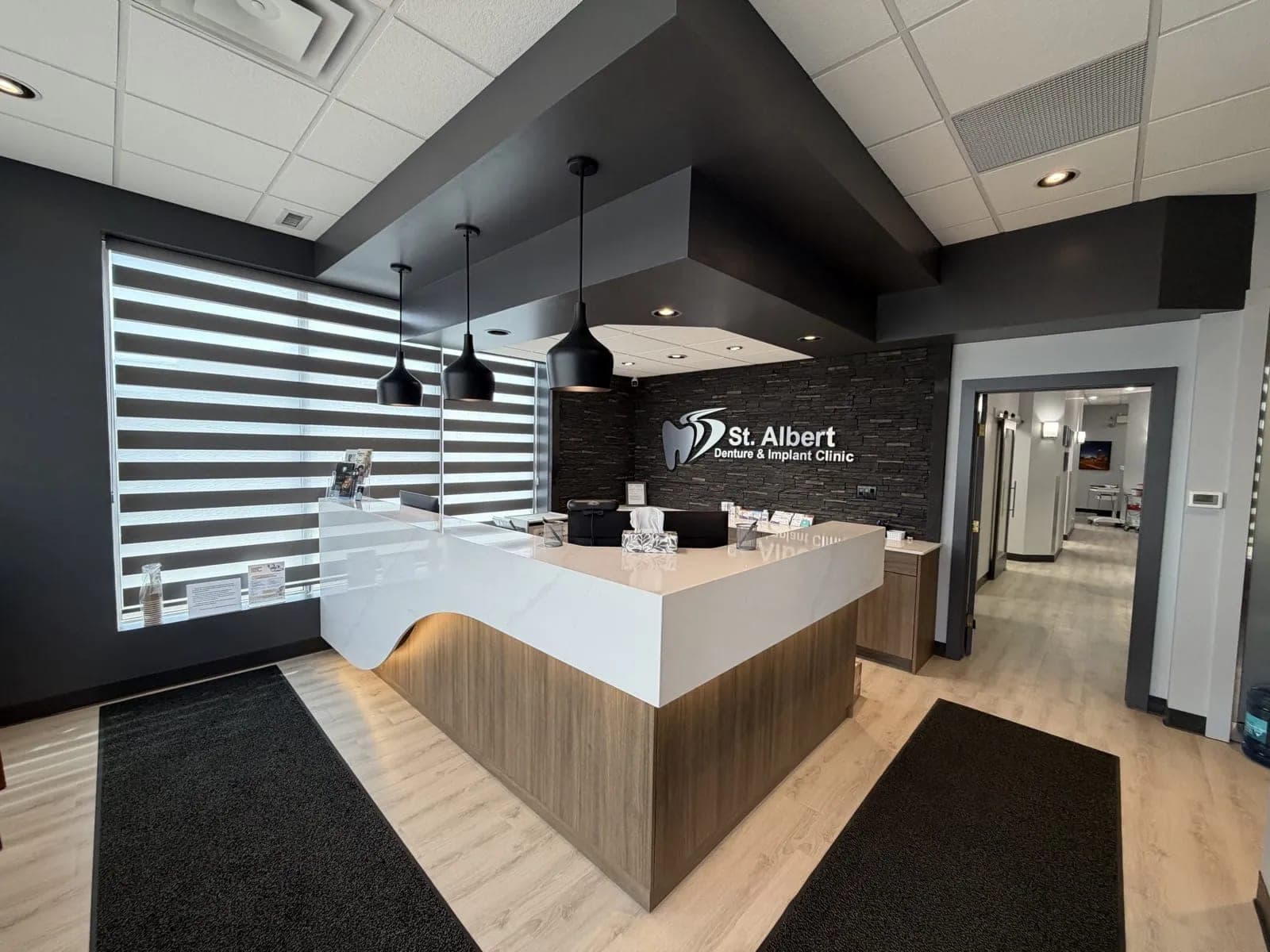 SeniorHome.ca - St. Albert Denture and Implant Clinic