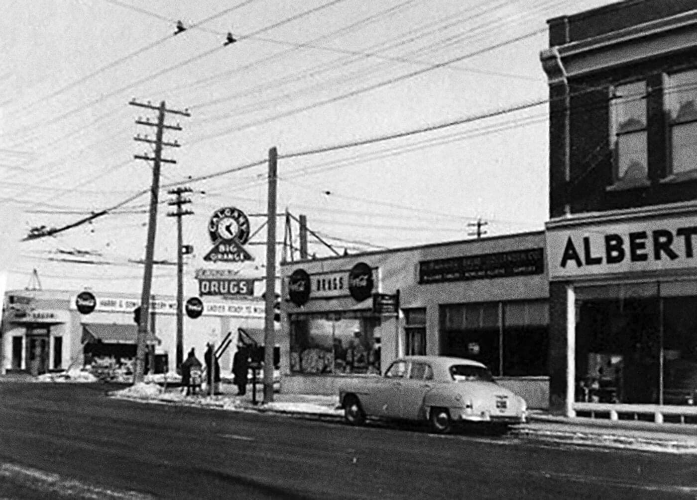 SeniorHome.ca - Lukes Drug Mart