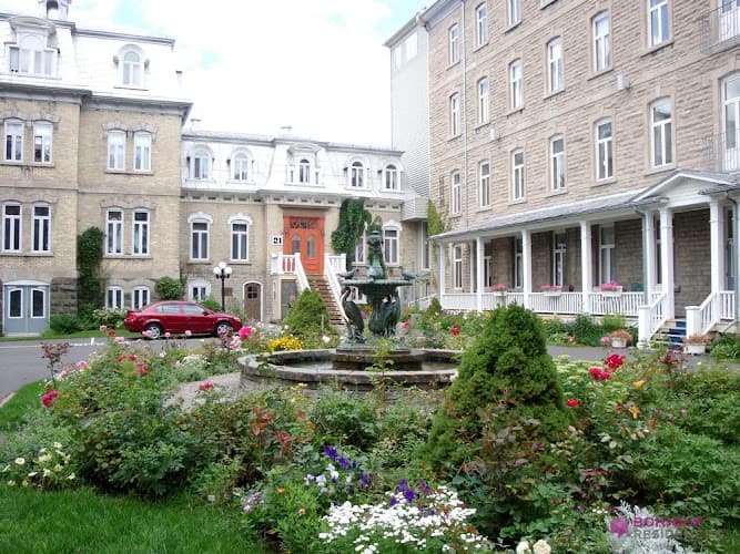 Residence Deziel - Photo 1