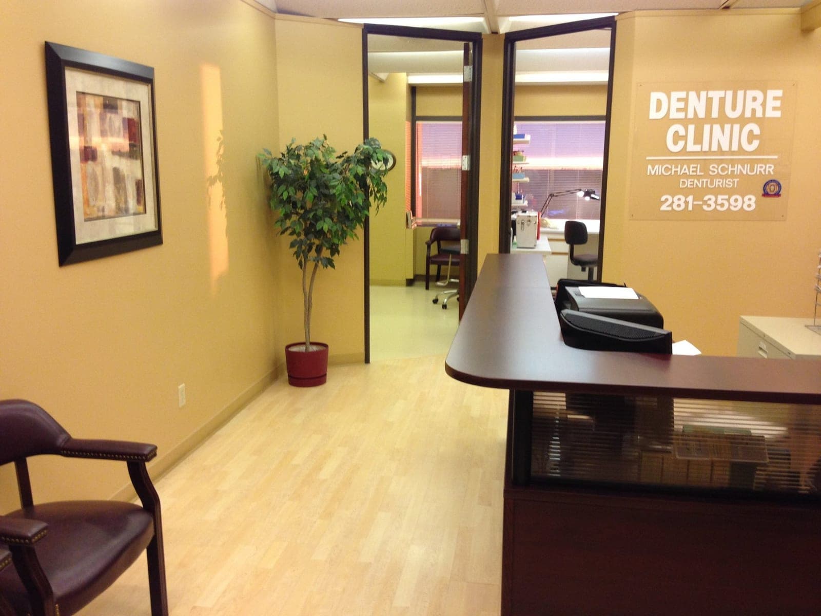 SeniorHome.ca - Southcentre Denture and Implant Centre
