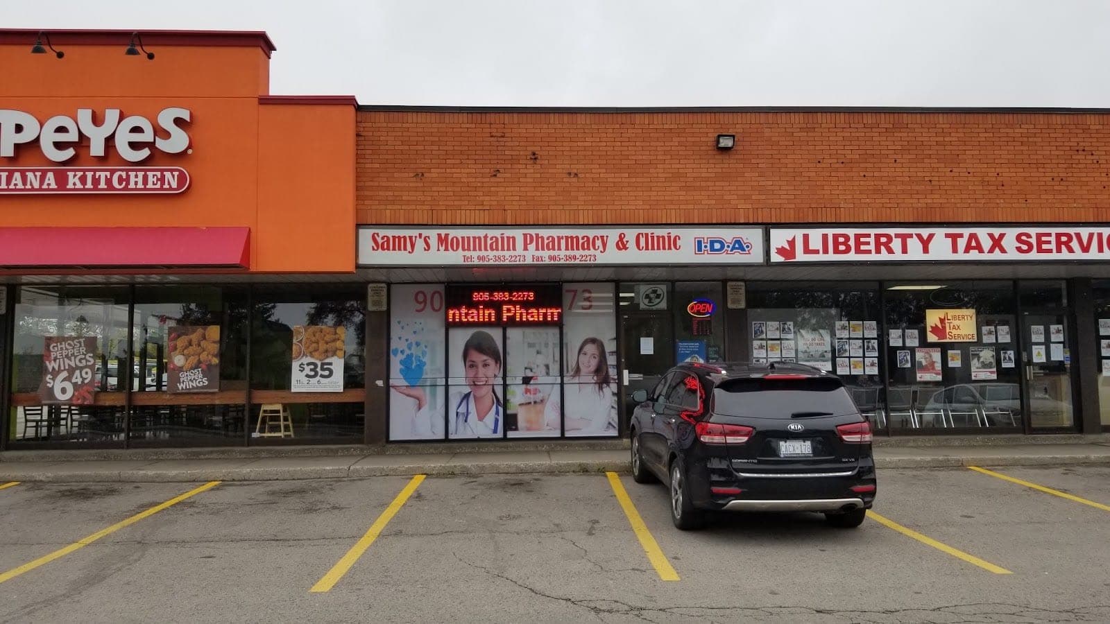 Samy's Drugmart Fennell (photo: Amanpreet Phull, via Google)