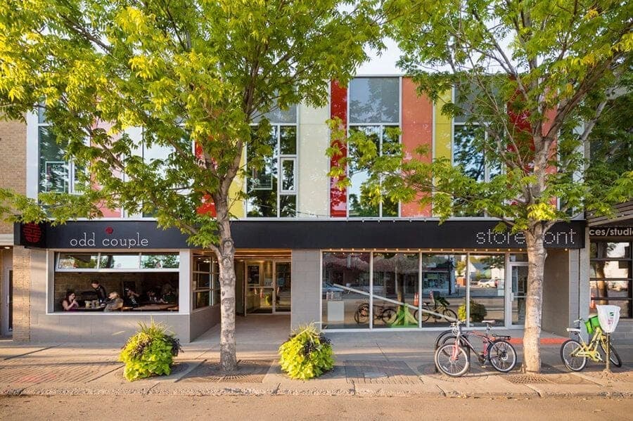 SeniorHome.ca - Summit Sports and Health Broadway