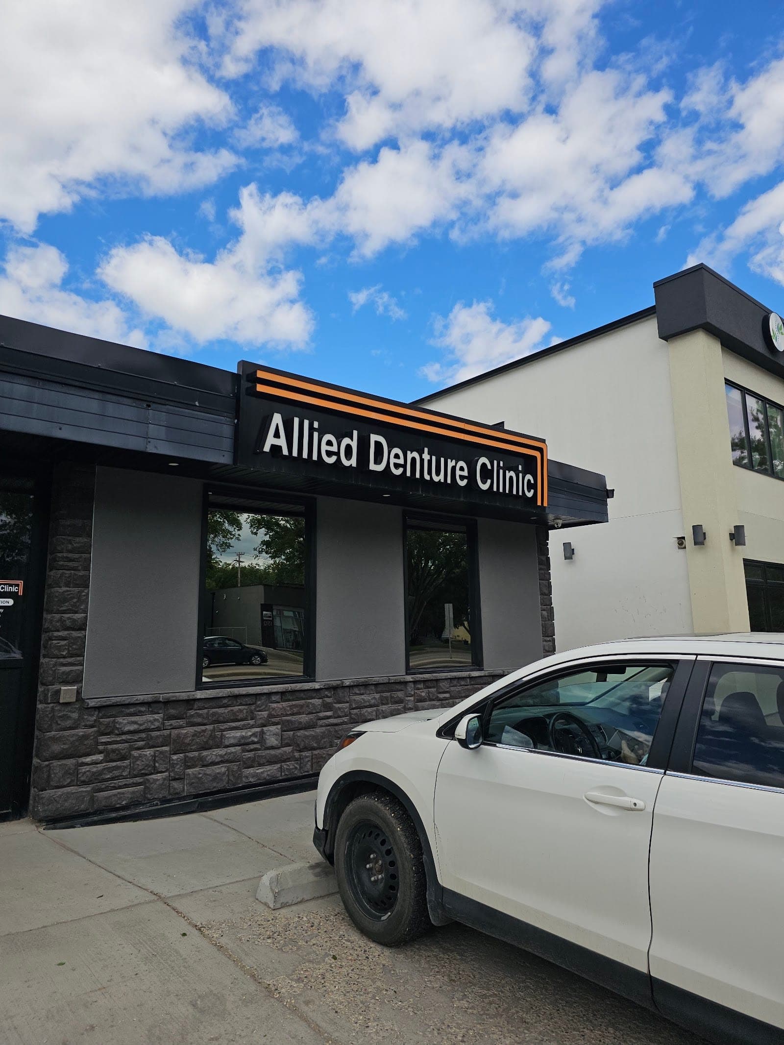 Allied Denture Clinic (photo: Jaydeepsinh Darbar, via Google)