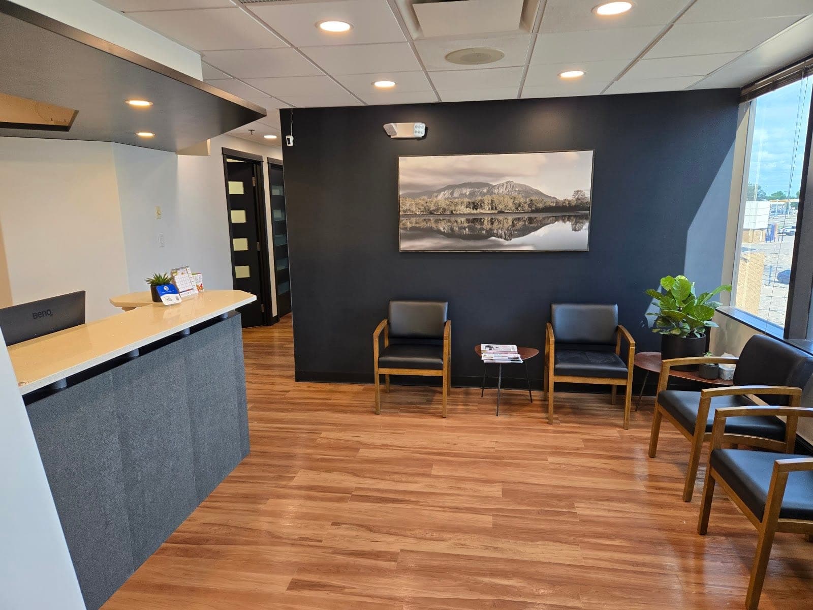 Circle Centre Denture - Saskatoon, SK (photo: Circle Centre Denture - Saskatoon, SK, via Google)