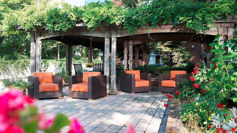 Venvi The Kensington Oakville - Photo 1