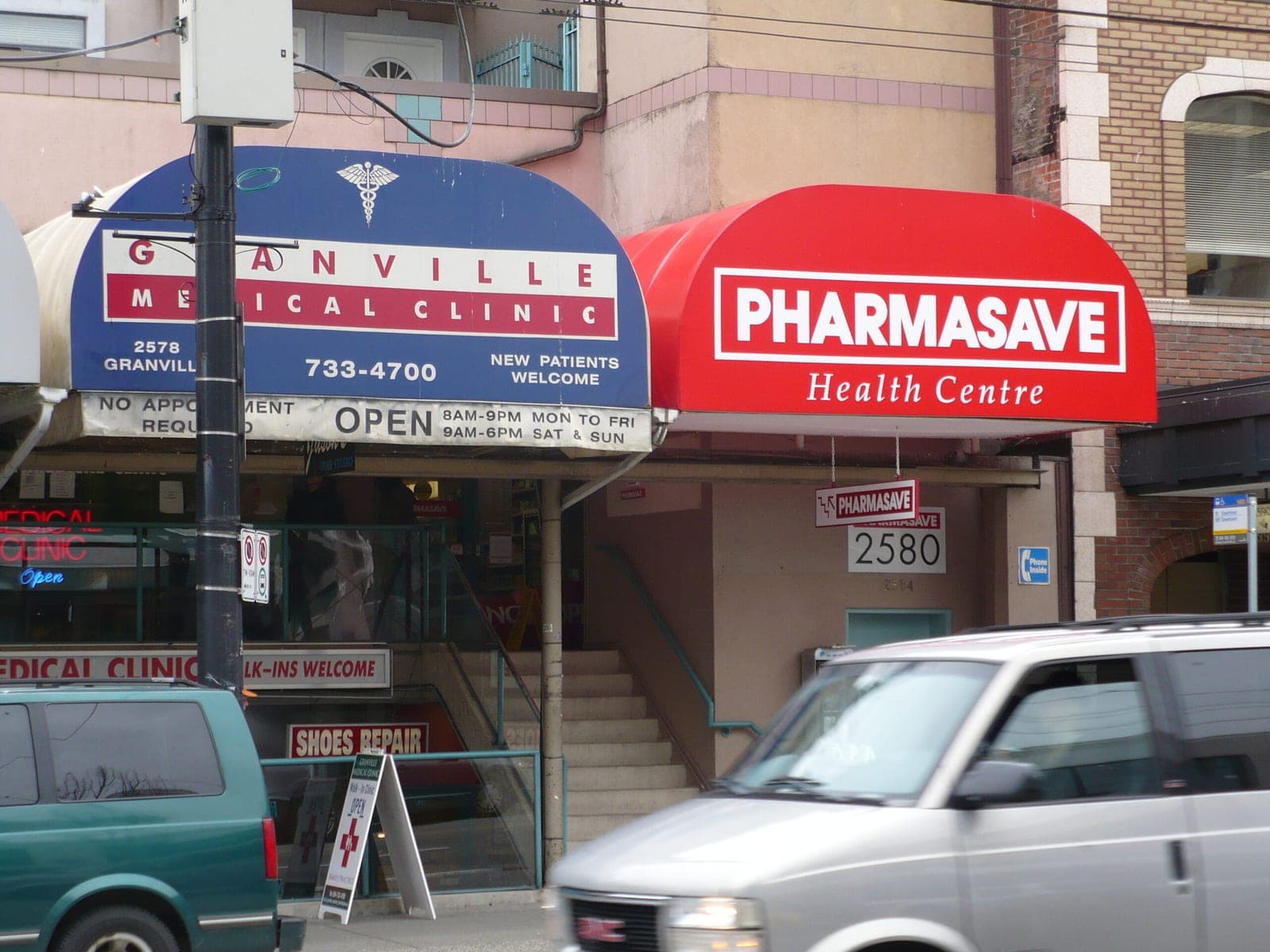 SeniorHome.ca - Pharmasave Granville & Broadway