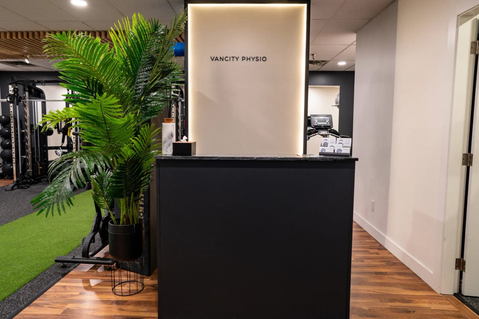 SeniorHome.ca - VANCITY PHYSIO - Downtown Clinic
