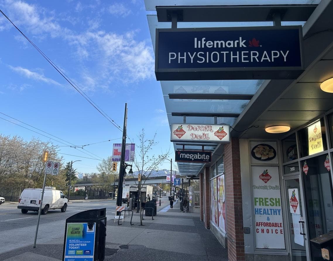 SeniorHome.ca - Lifemark Physiotherapy Vancouver Broadway