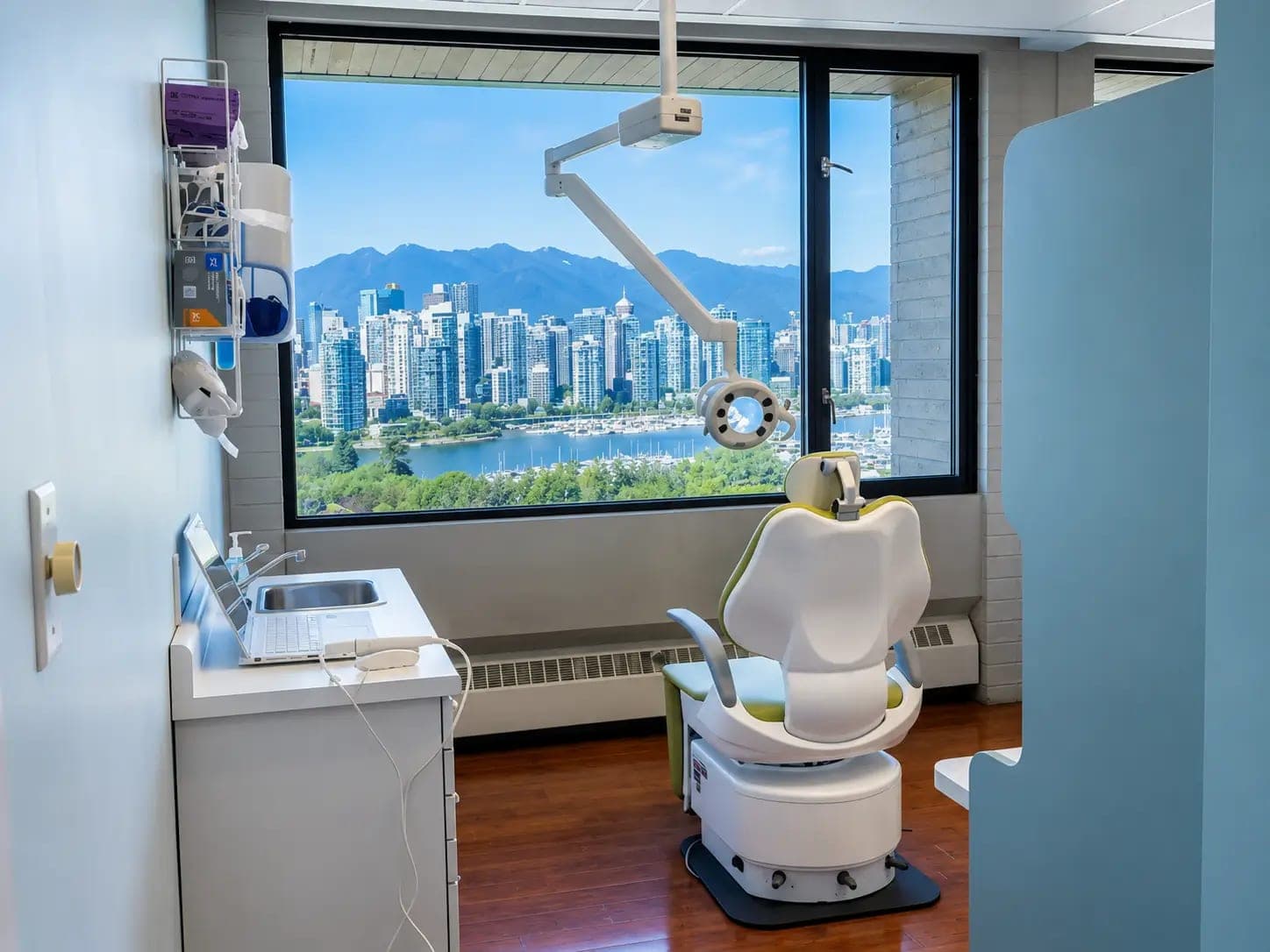 SeniorHome.ca - Artisan Denture Clinic