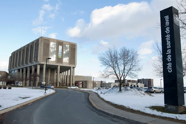 Hôpital de la Cité-de-la-Santé - Photo 1