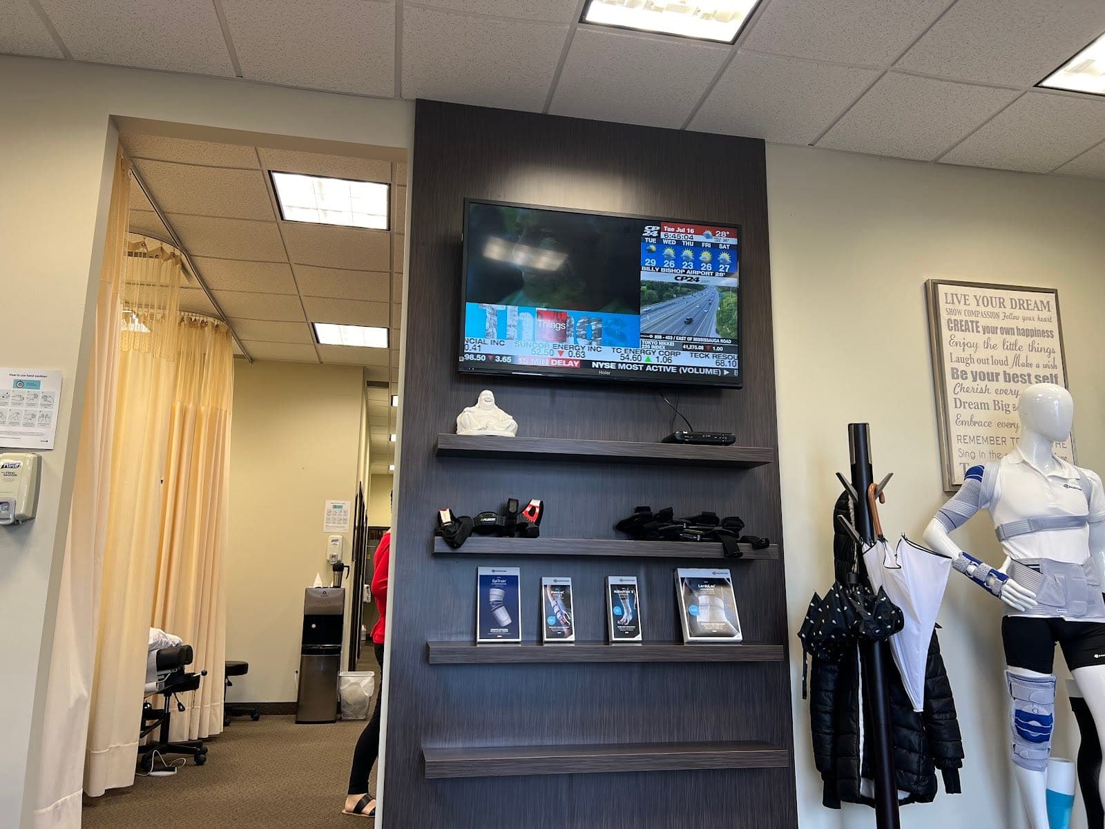 PhysioCare & Rehab (Credit Valley Town Plaza) (photo: Udhay D, via Google)