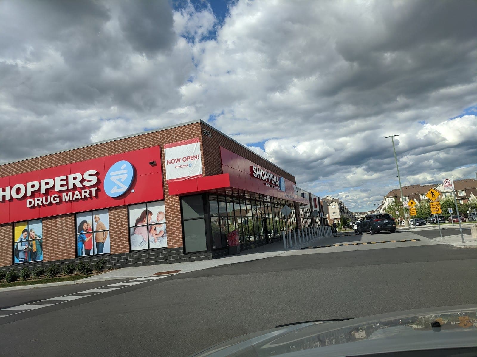 Shoppers Drug Mart (photo: True Adventure, via Google)