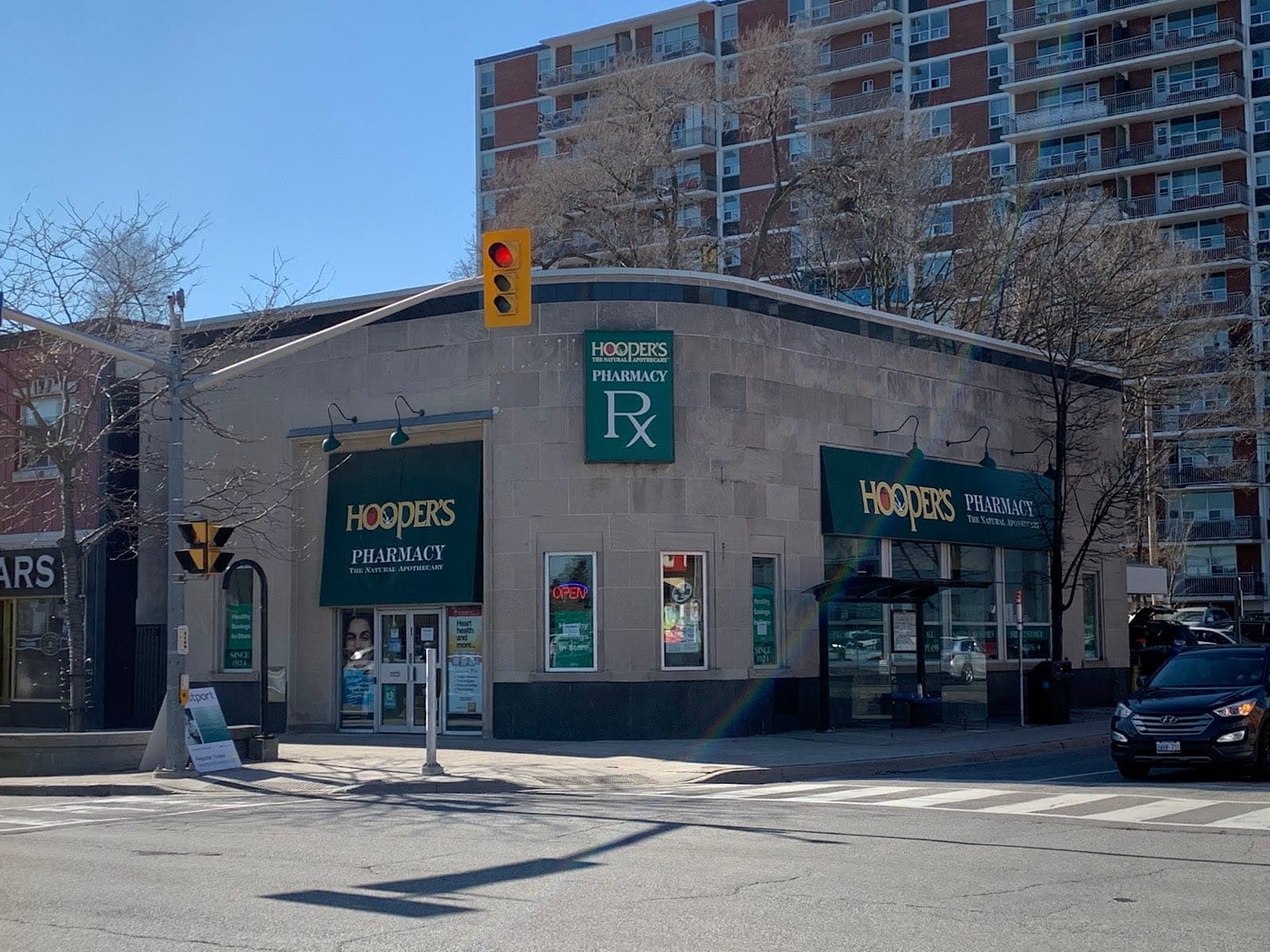 Hooper’s Pharmacy (photo: Cory Mogk, via Google)