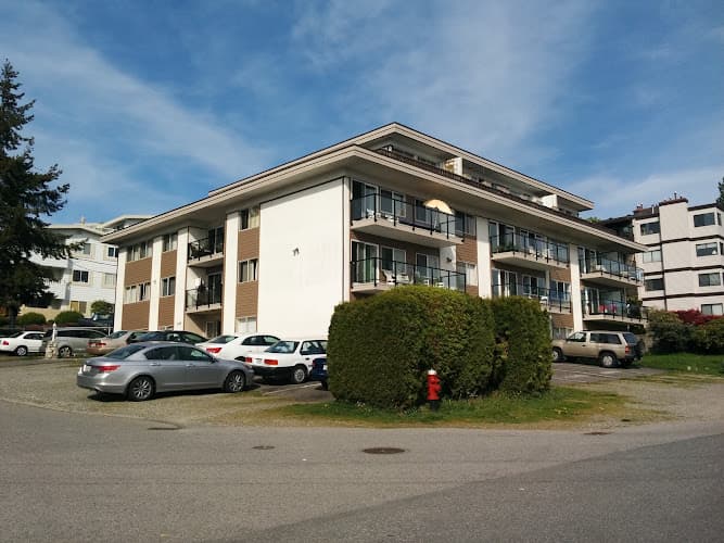 White Sands Apartments - Photo 1