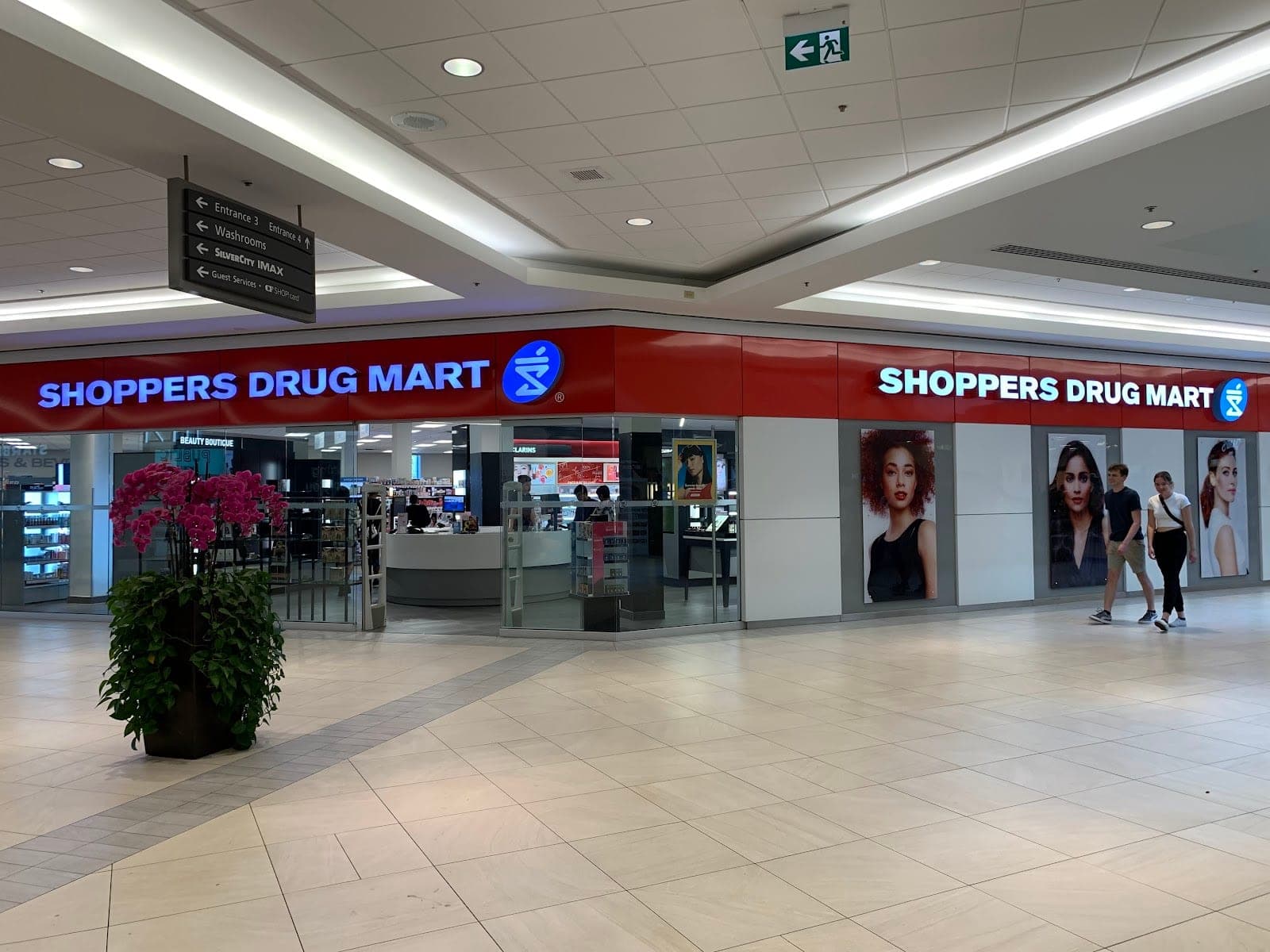 Shoppers Drug Mart (photo: Frank Dargazli, via Google)