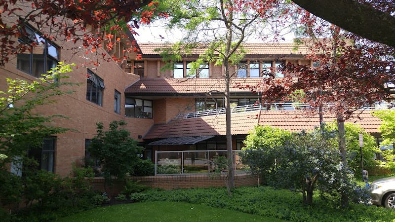 Aberdeen Hospital - Photo 1