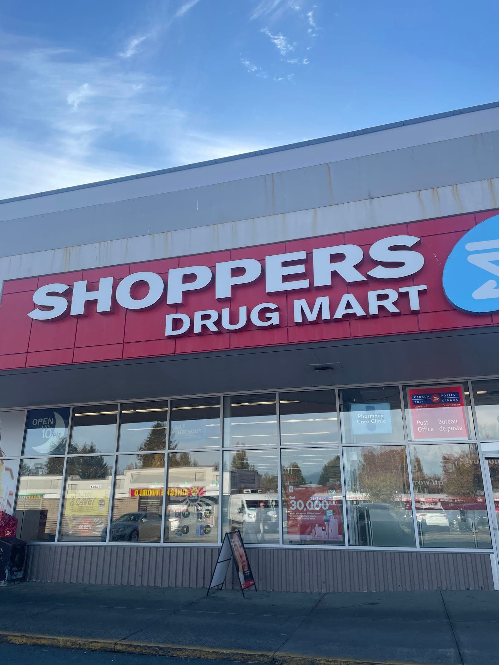 Shoppers Drug Mart (photo: Seda Ünlüçay, via Google)