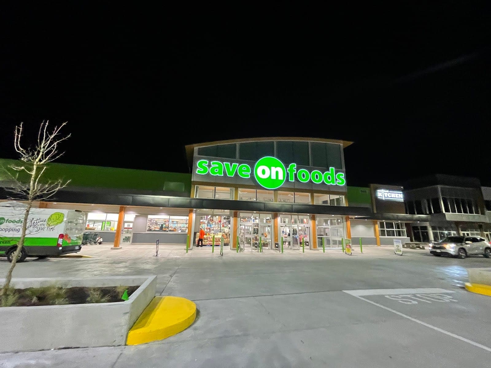 Save-On-Foods (photo: Cherith Chan, via Google)