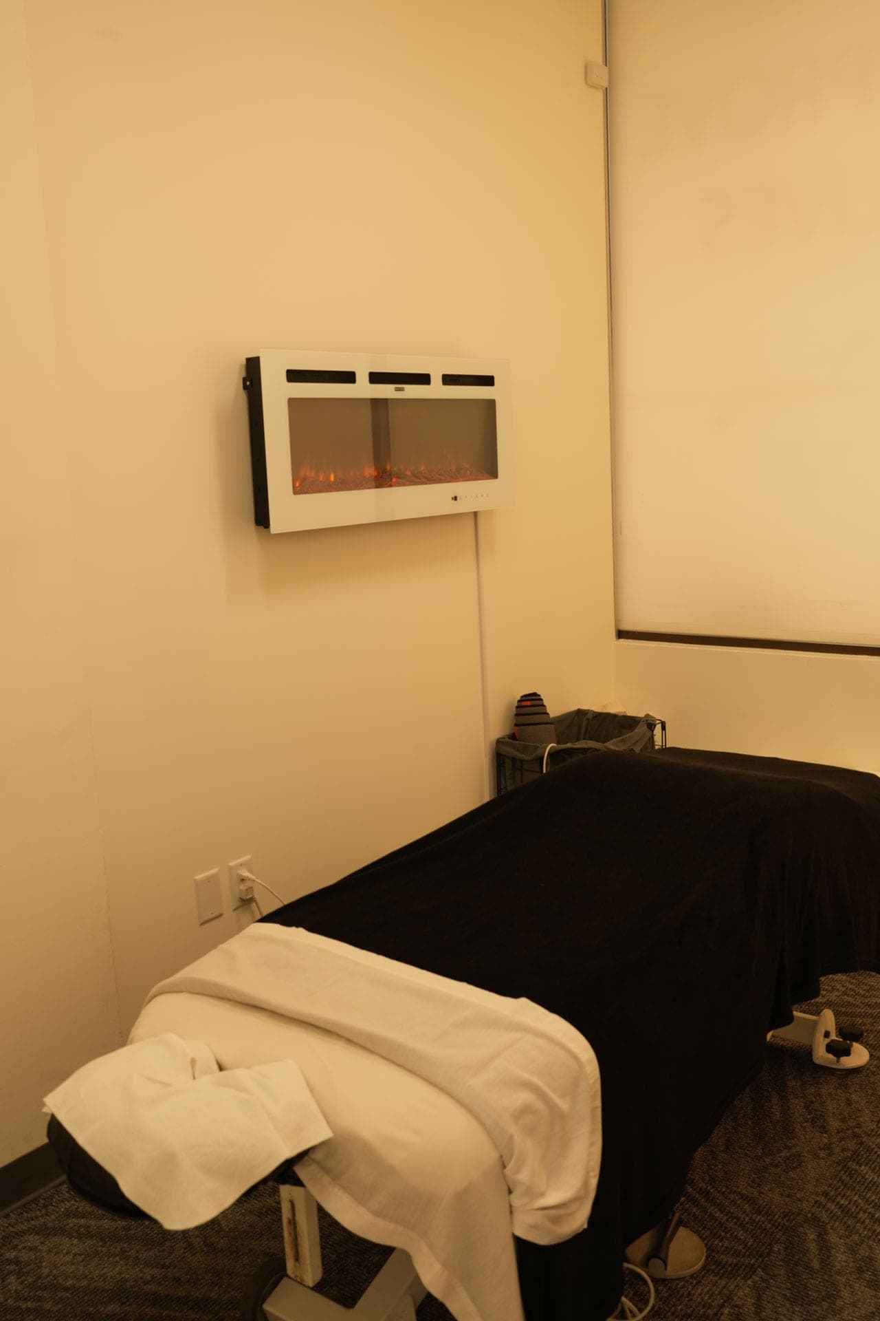 SeniorHome.ca - painPRO Surrey Memorial
