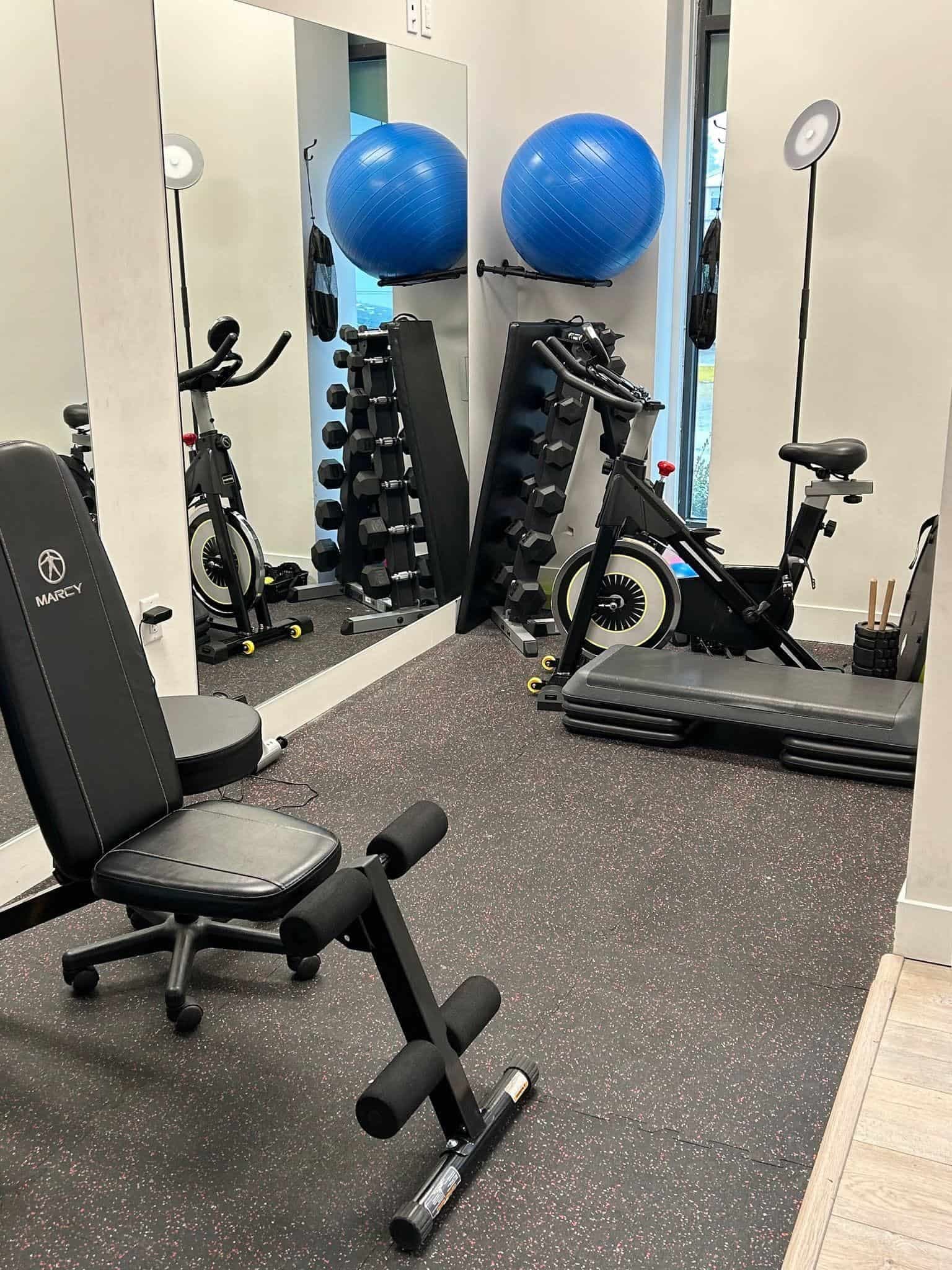 SeniorHome.ca - Synergy Rehab Newton