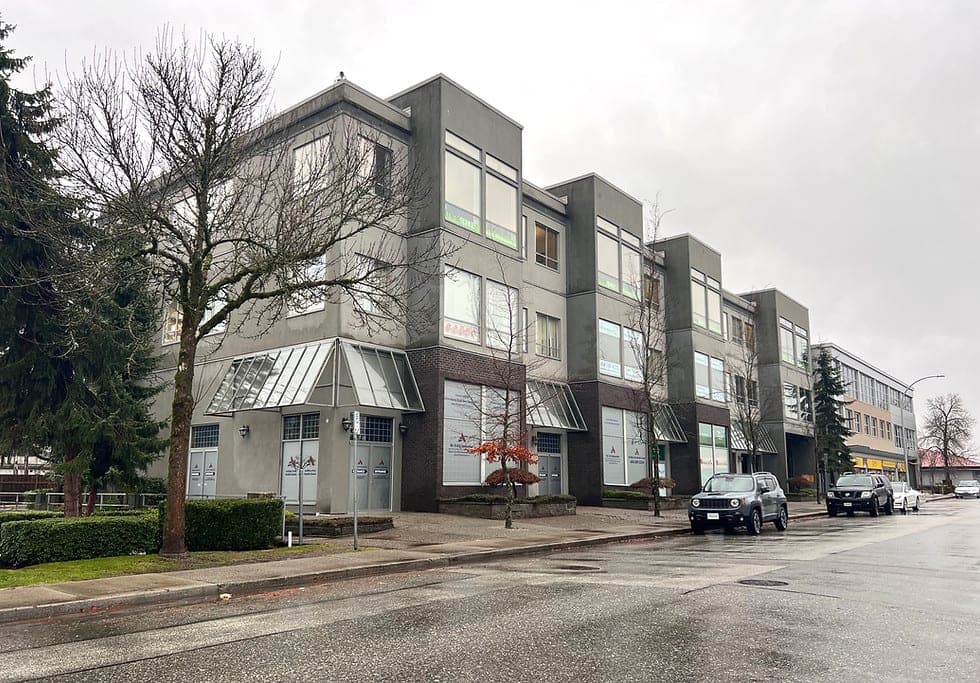 SeniorHome.ca - Achilles Foot Health Centre