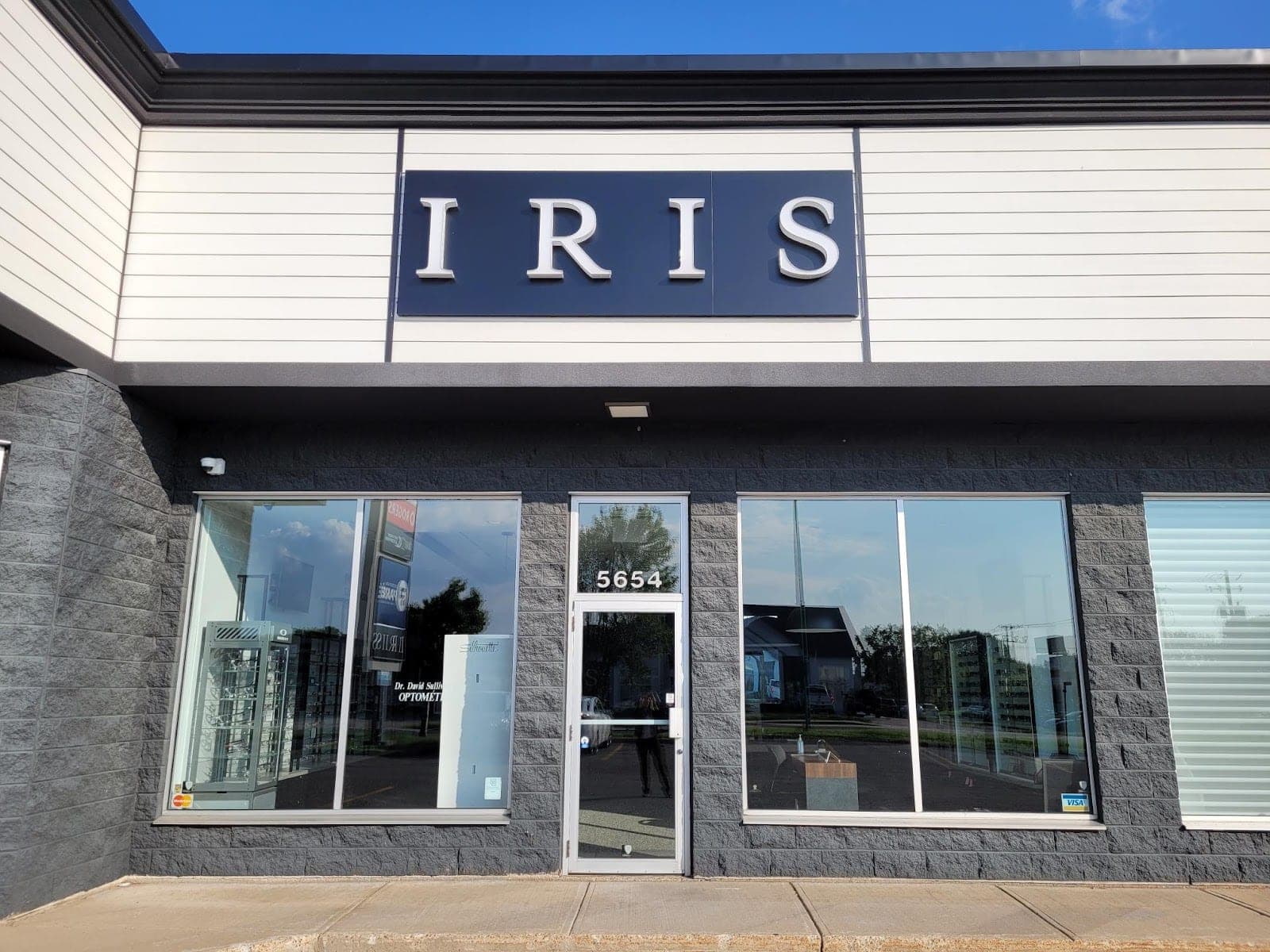 IRIS Optométristes et Opticiens - Trois-Rivières Centre (photo: IRIS Optométristes et Opticiens - Trois-Rivières Centre, via Google)