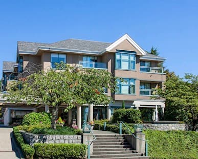 Venvi Hollyburn House - Photo 1