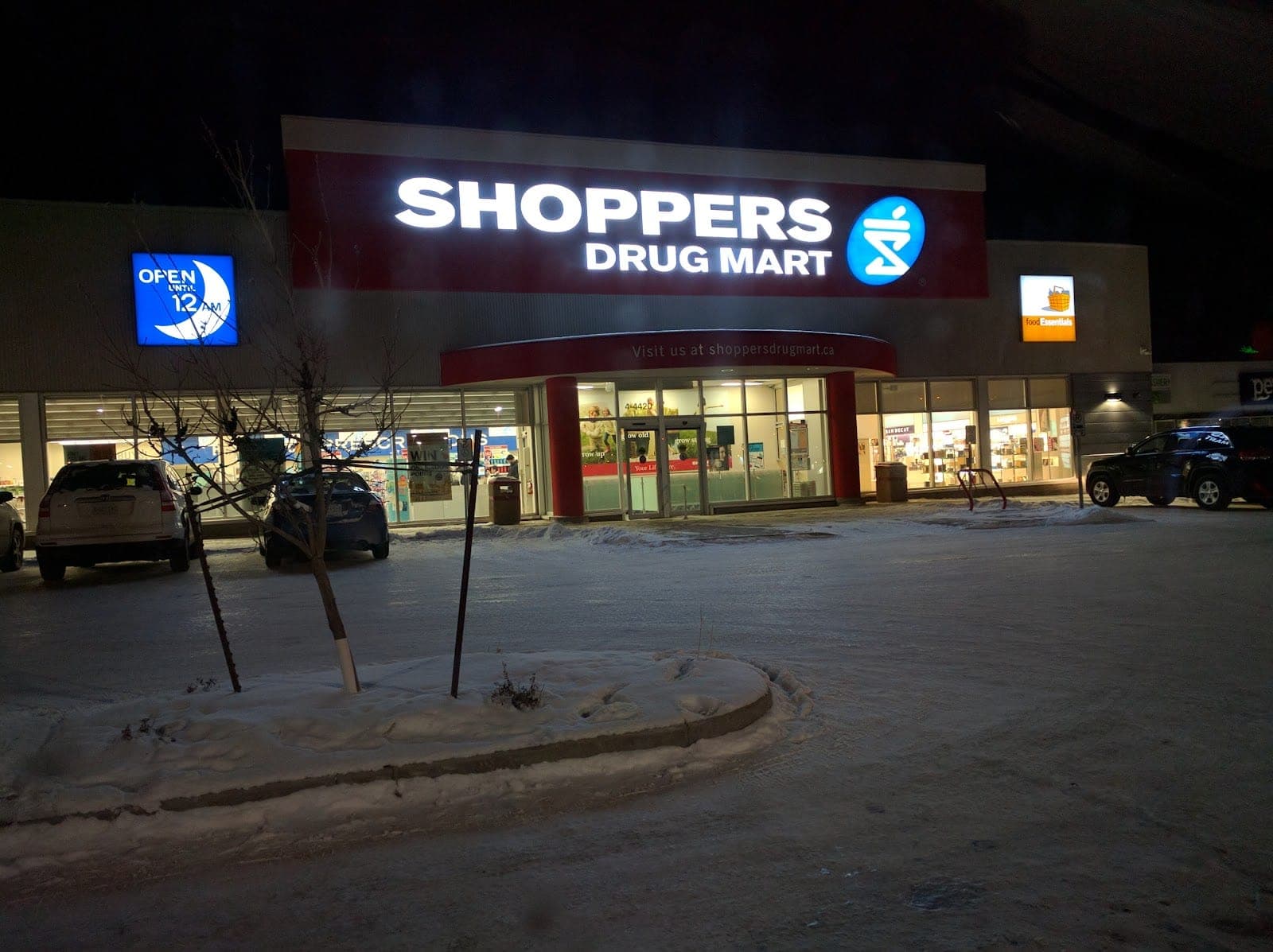 Shoppers Drug Mart (photo: Ryan Campbell, via Google)