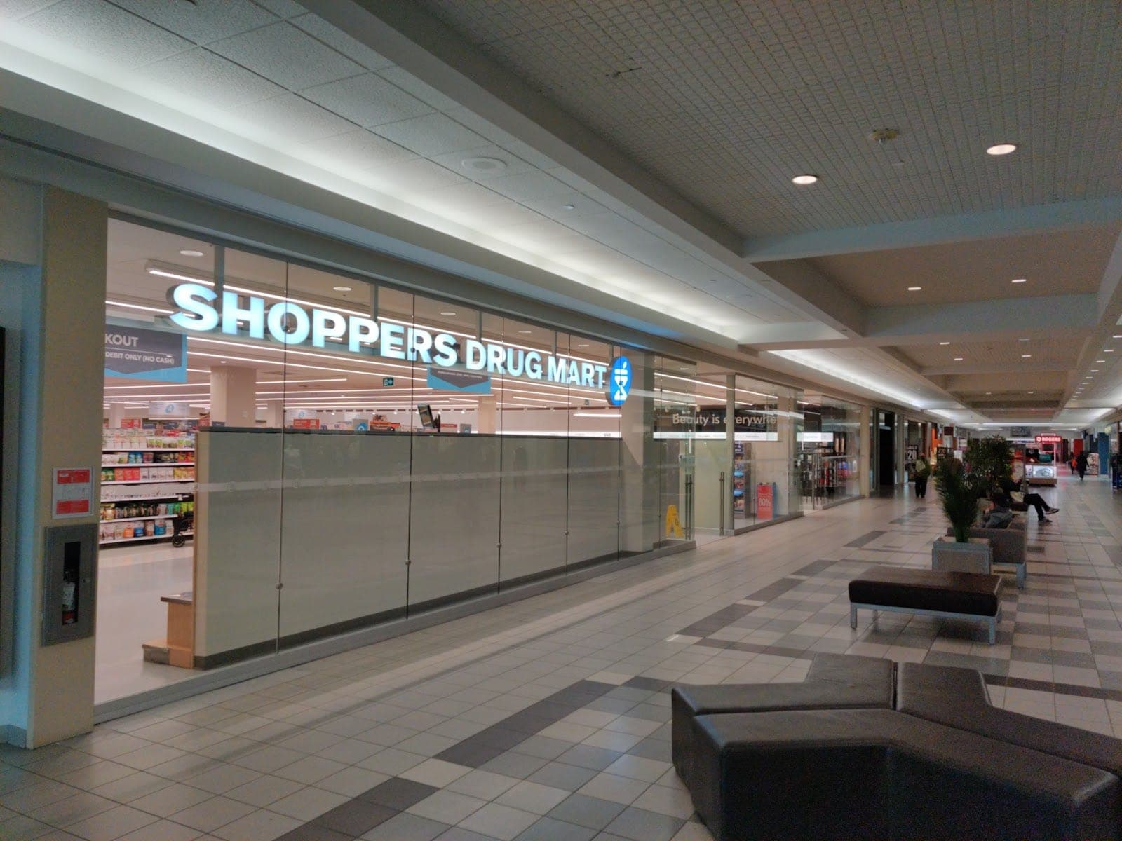 Shoppers Drug Mart (photo: Adrian Myer, via Google)