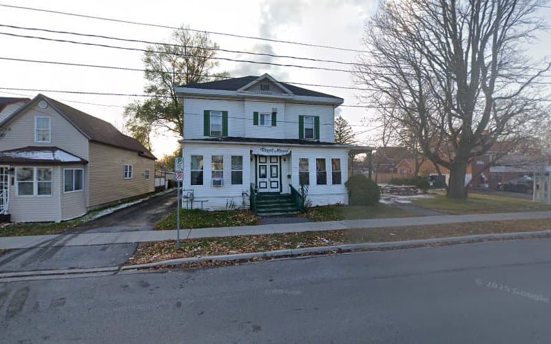 Royal Manor Rest Home - Photo 1