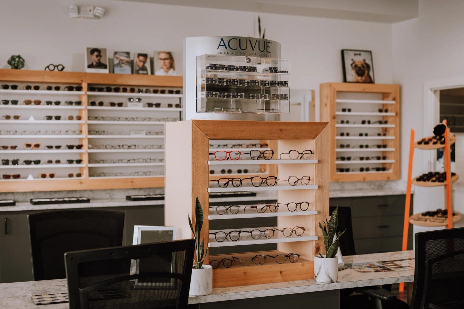 SeniorHome.ca - oko eyecare + eyewear