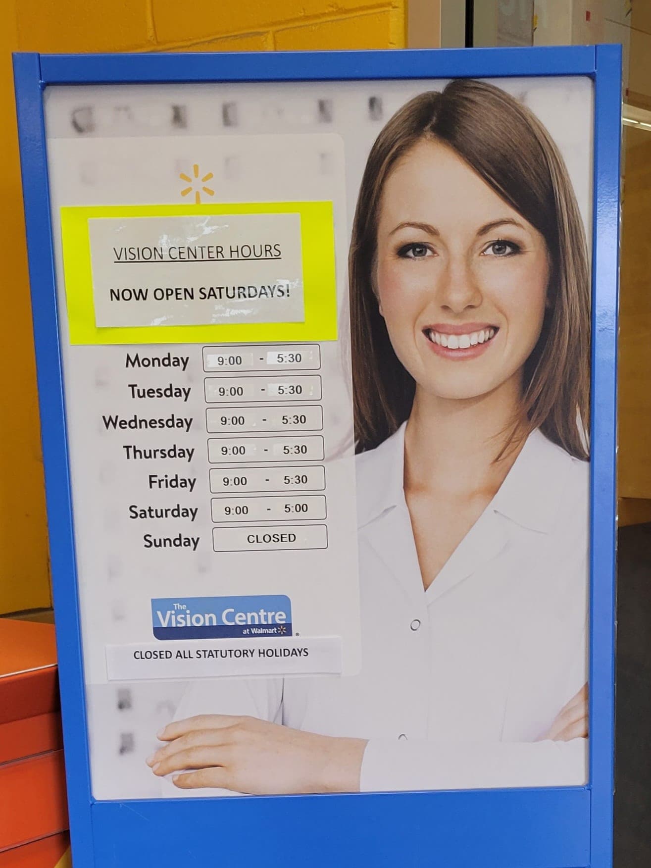 Walmart Vision Centre (photo: Britt, via Google)