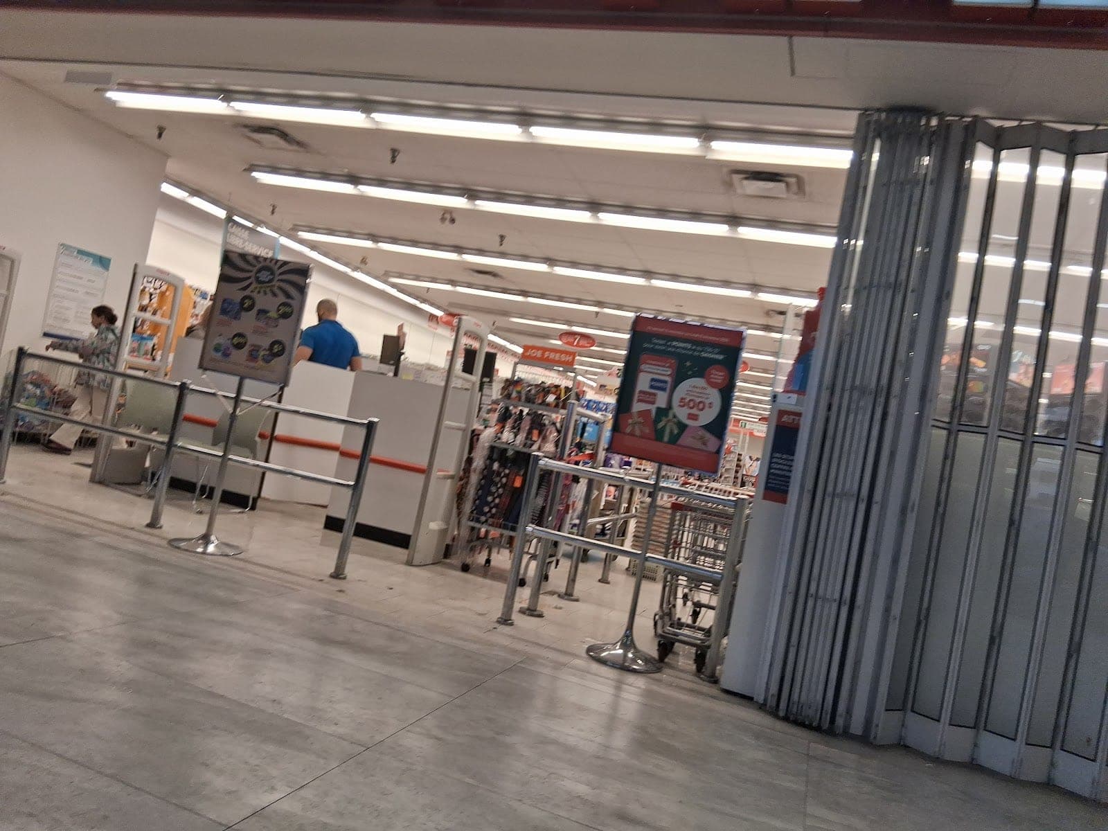 Shoppers Drug Mart (photo: Ali Dorias, via Google)