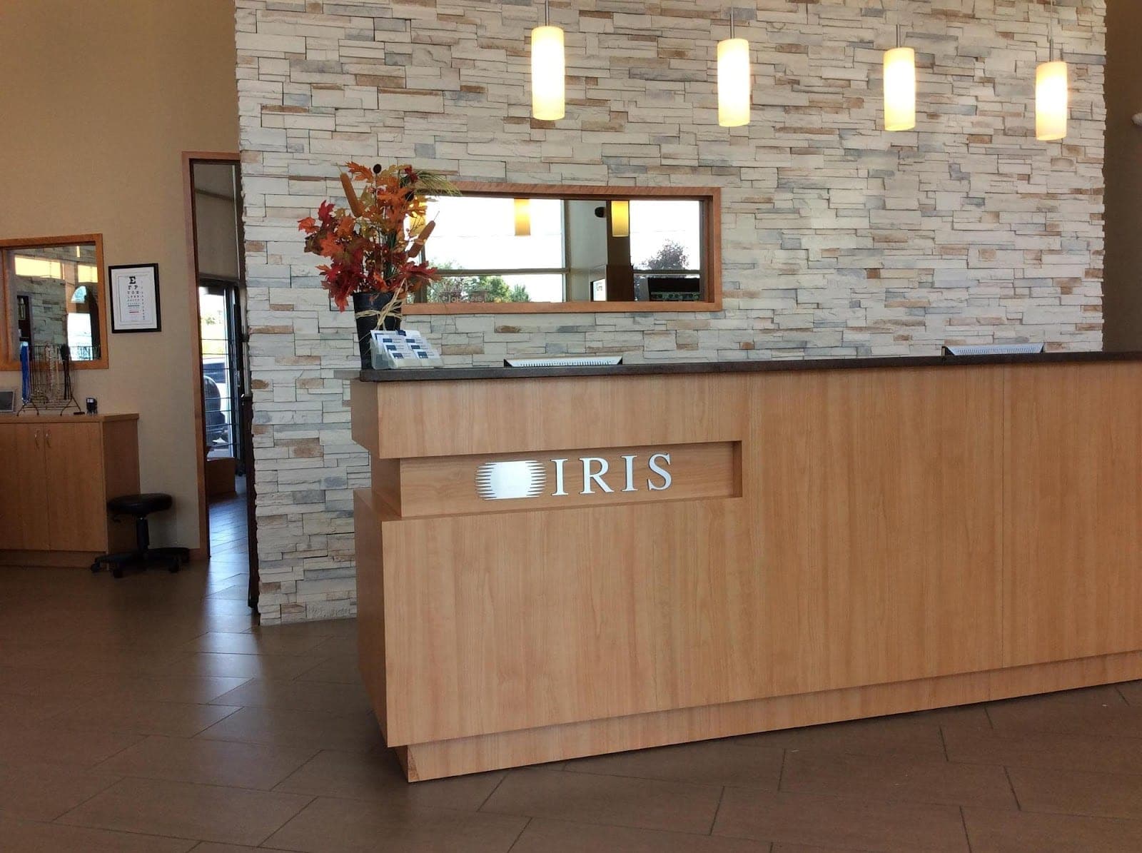 IRIS Optométristes et Opticiens - Brossard (photo: IRIS Optométristes et Opticiens - Brossard, via Google)