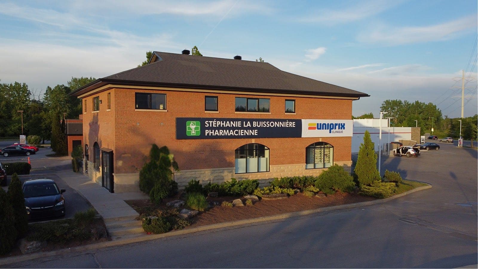 Stephanie La Buissonniere Pharmacy (photo: Uniprix Clinique Pharmacie Stéphanie La Buissonnière, via Google)
