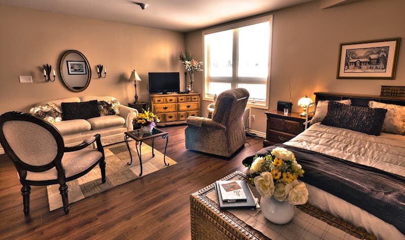 Amberwood Suites - Photo 1