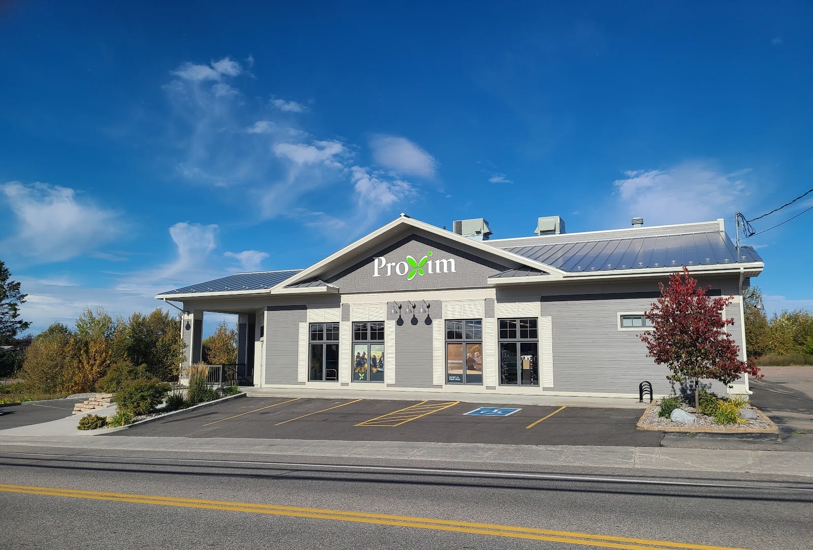 Proxim (photo: Pharmacie François Tremblay inc affiliée à Proxim, via Google)