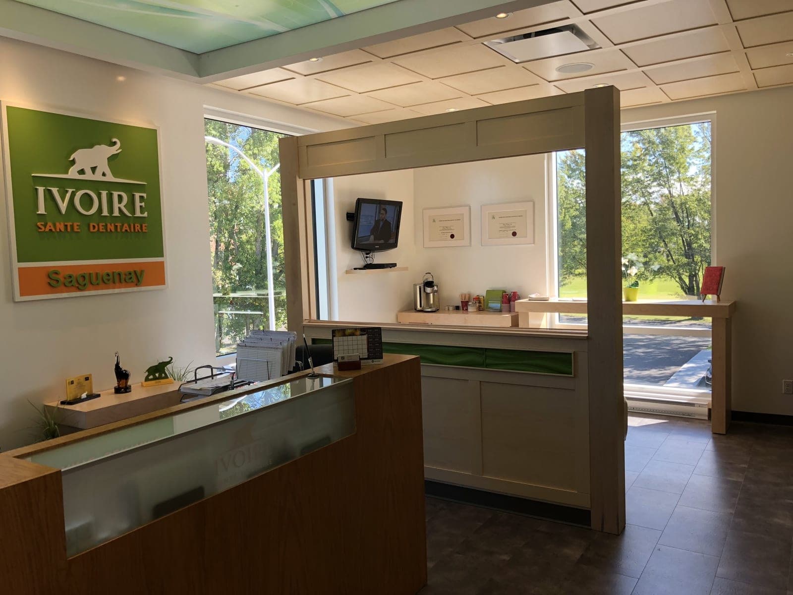 SeniorHome.ca - Ivoire Chicoutimi Denturologistes