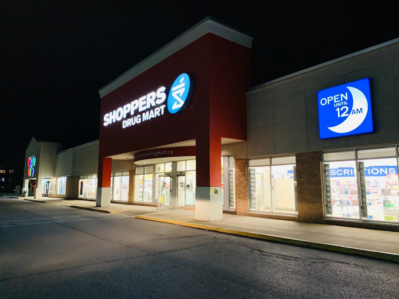Shoppers Drug Mart (photo: Boo Ra, via Google)