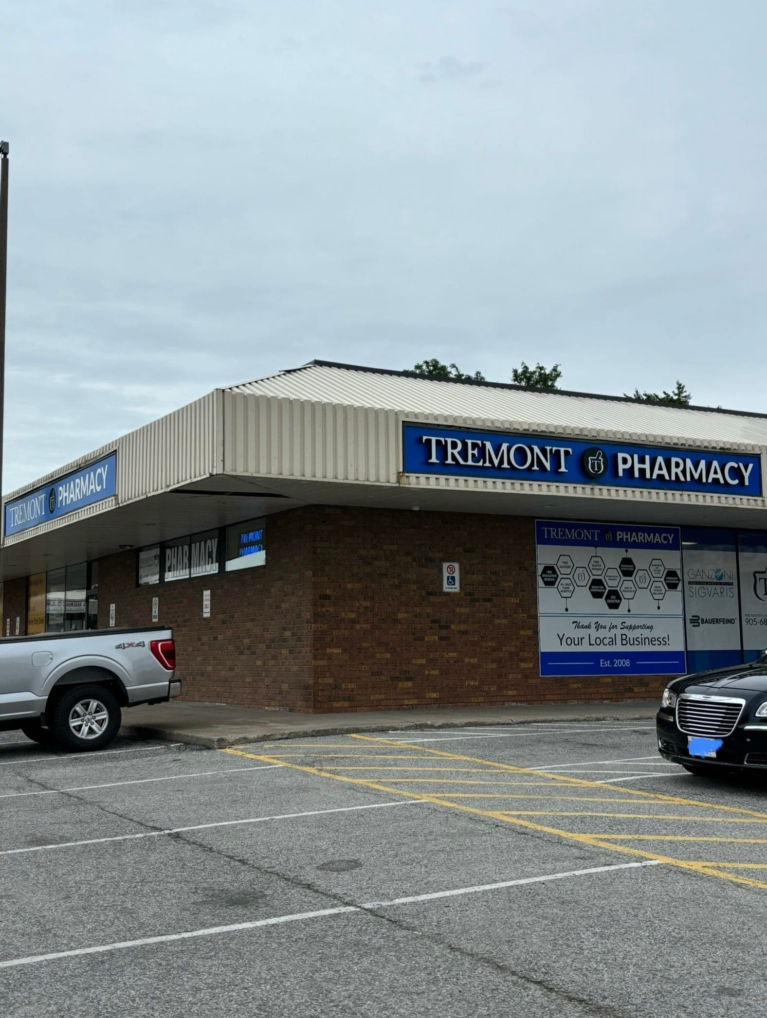 Tremont Medical Pharmacy (photo: Sebastian Soare, via Google)