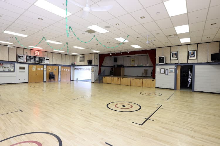 Halina Centre - Photo 1
