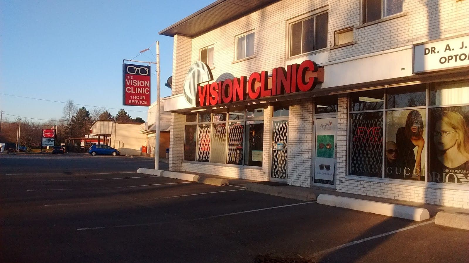 Vision Clinic (photo: Brayden Ferguson, via Google)