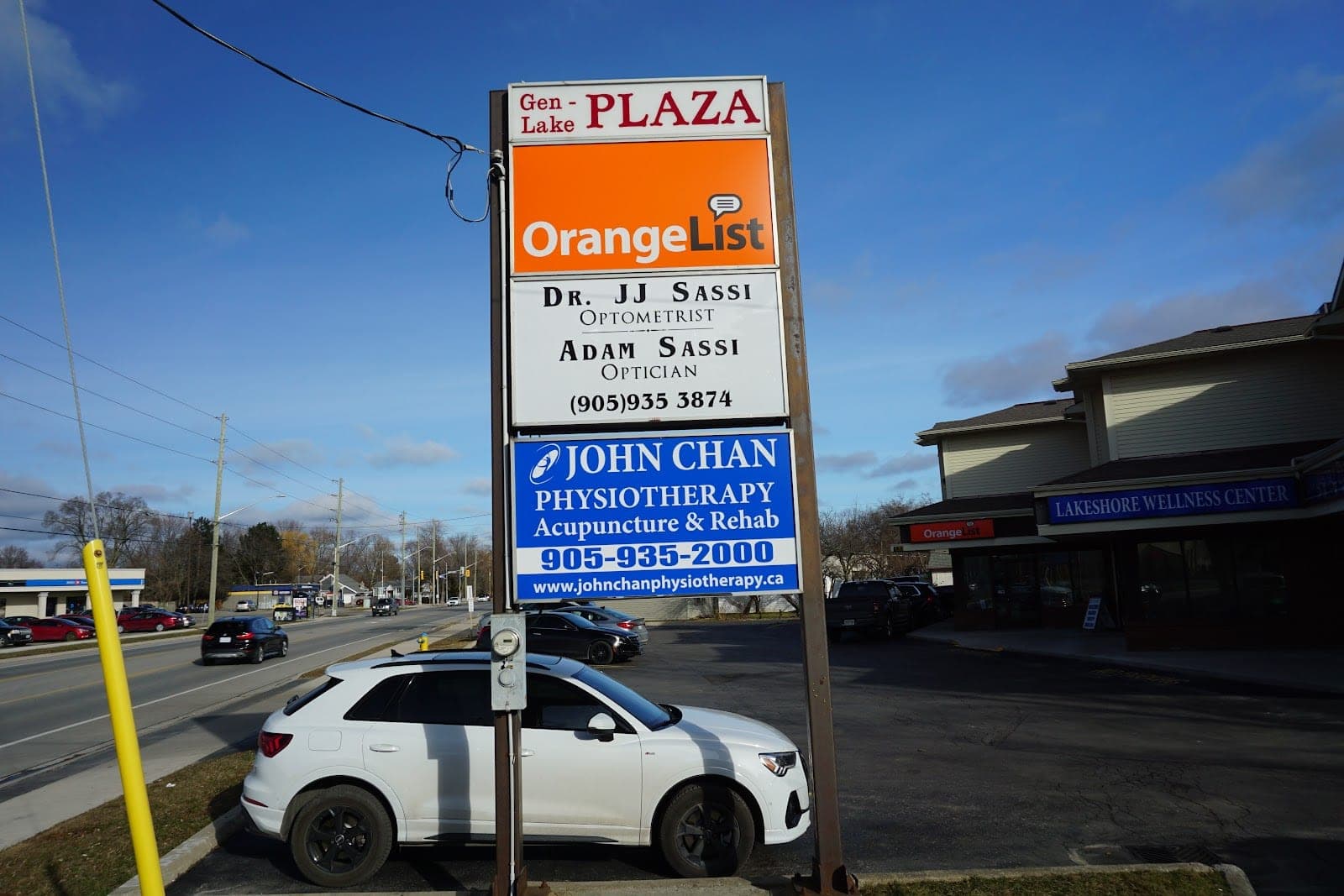 Lakeshore Eye Care Clinic (photo: Lakeshore Eye Care Clinic, via Google)