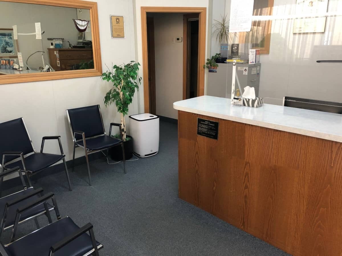 SeniorHome.ca - Tim Schankula Denture Clinic