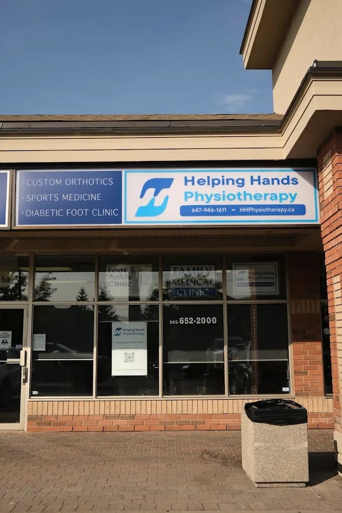 SeniorHome.ca - Helping Hands Physiotherapy & Massage Woodbridge