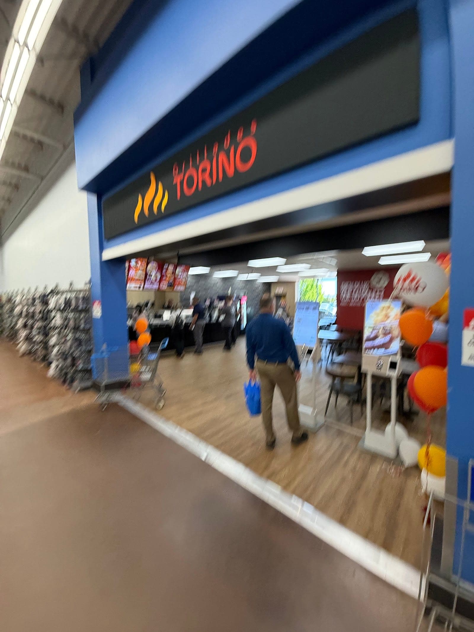 Walmart Pharmacy (photo: Maxime Beaudoin, via Google)