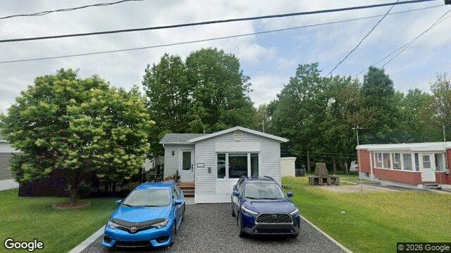 Josée Labrie (Google Street View)