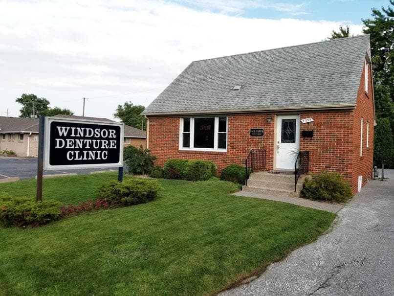 SeniorHome.ca - Windsor Denture Clinic